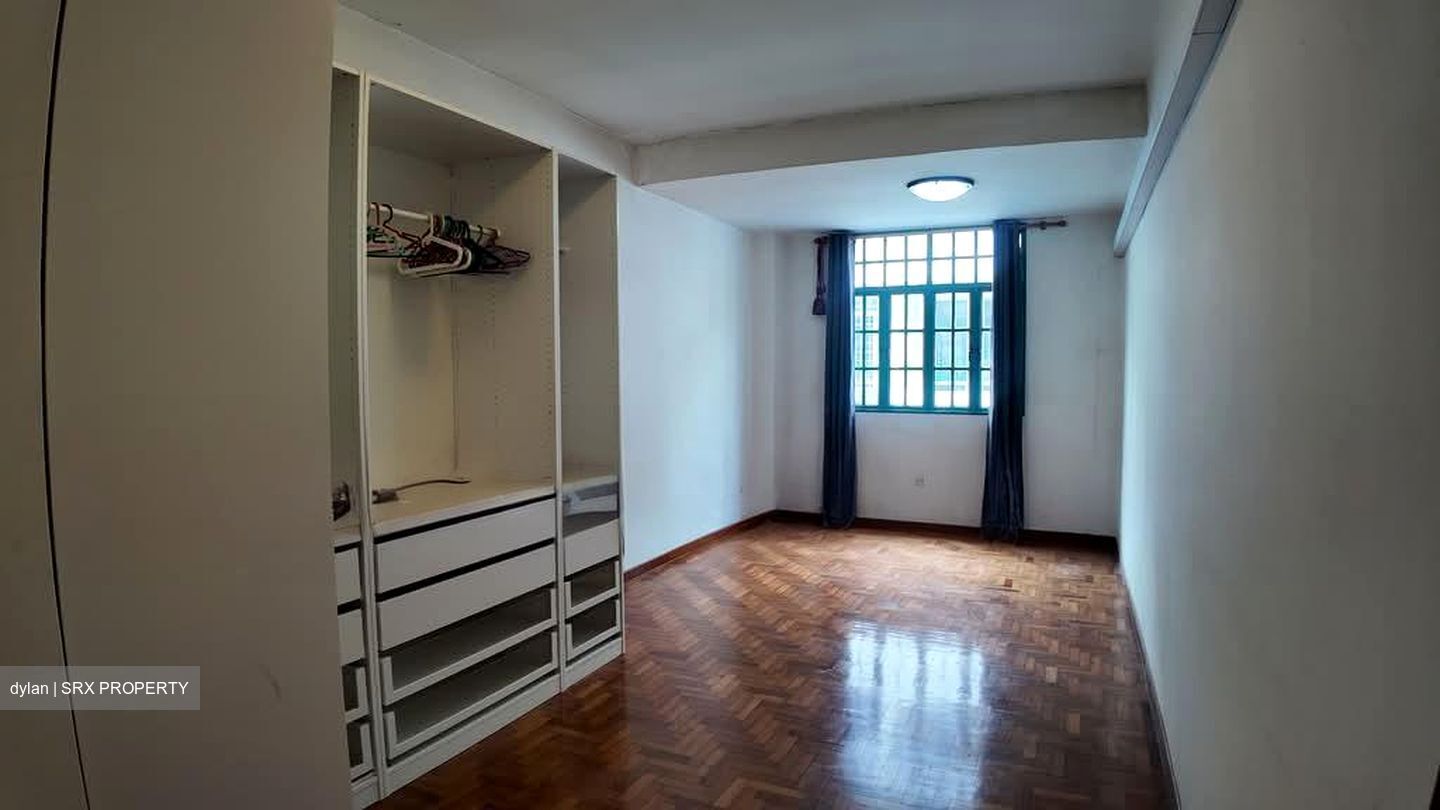 Jalan Punai (D14), Terrace #559841411